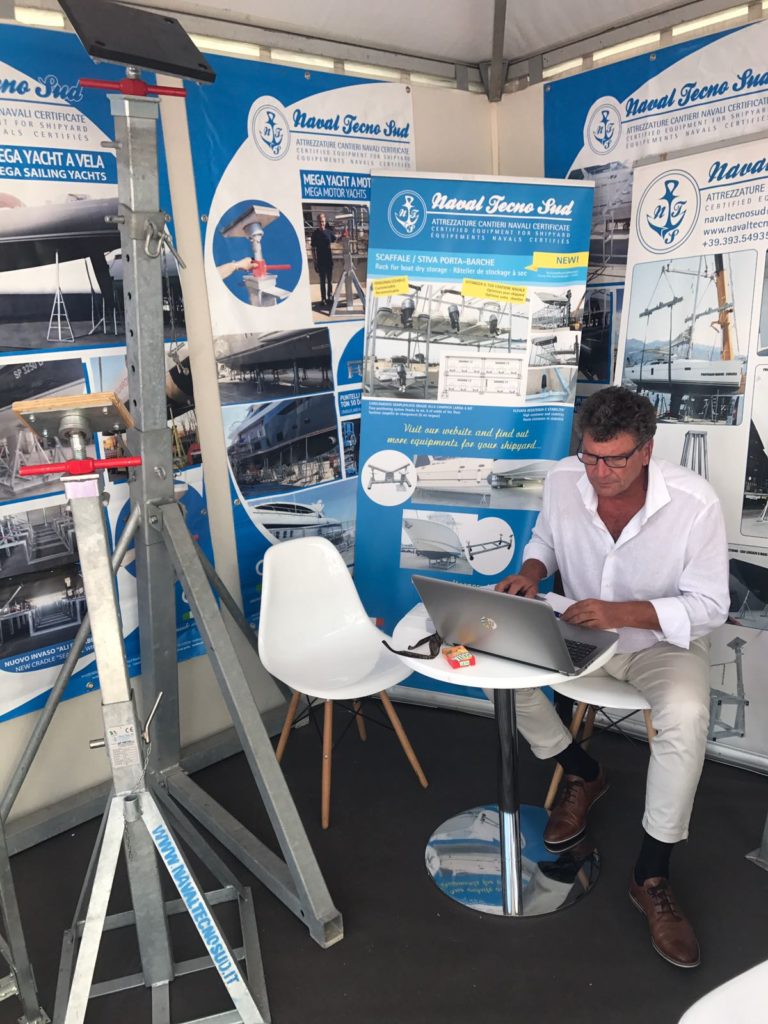NavalTecnoSud Boat Stand Salone Cannes