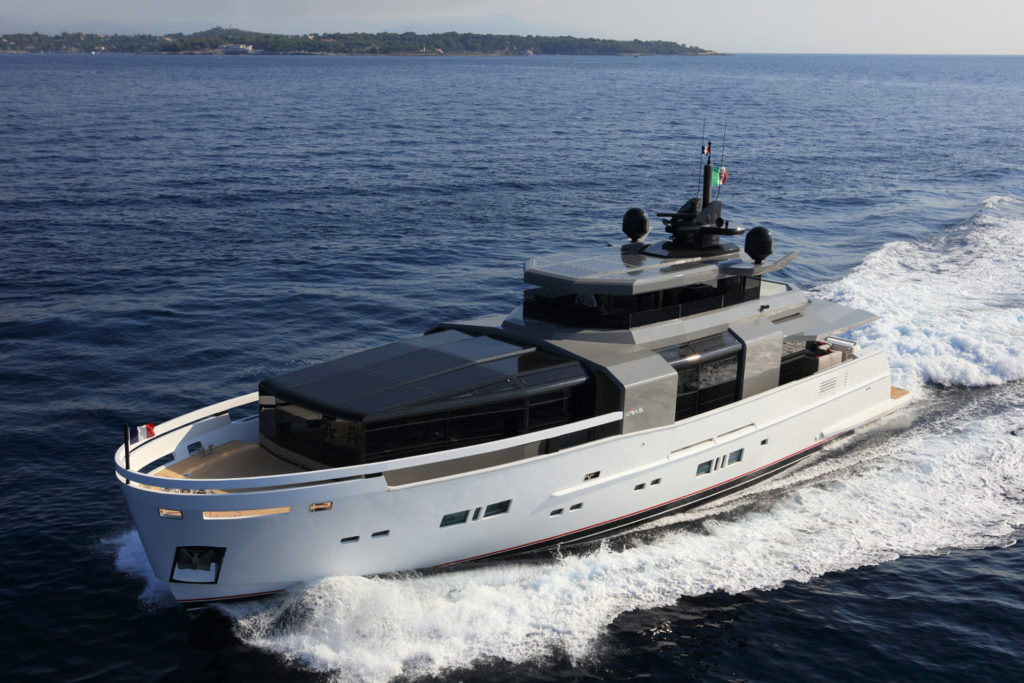 Arcadia A100 Superyacht Running