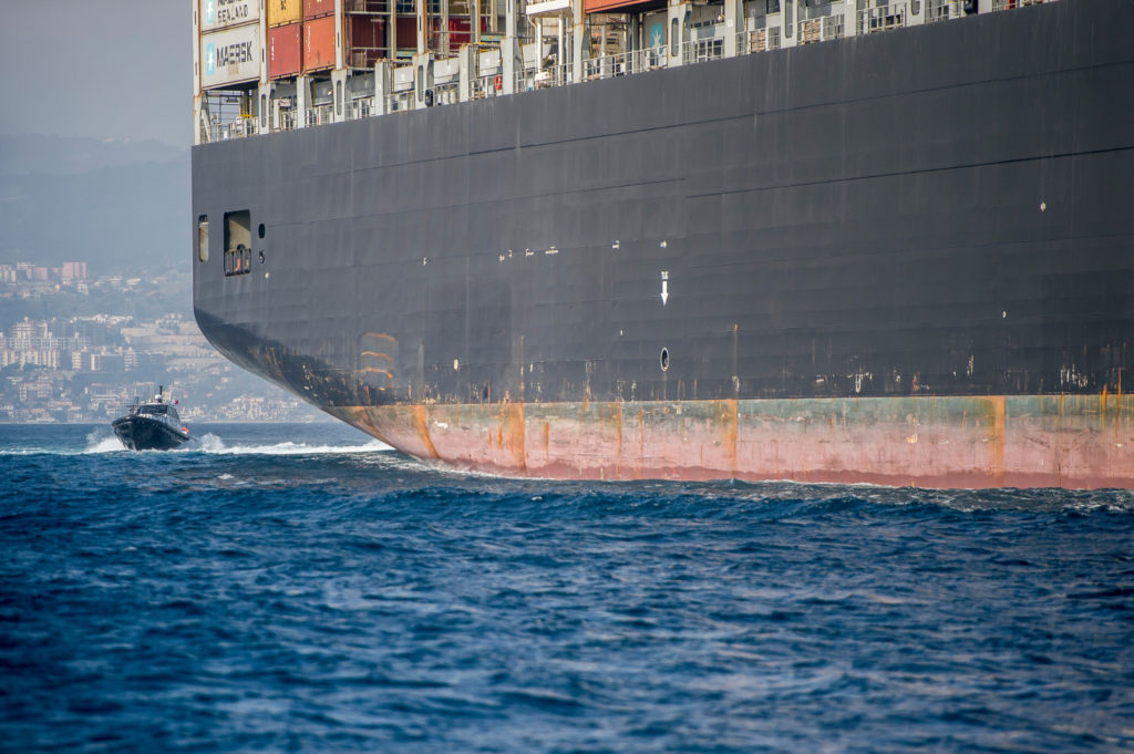 Stretto di Messina Pilotina Bellcraft Volvo Penta Italia