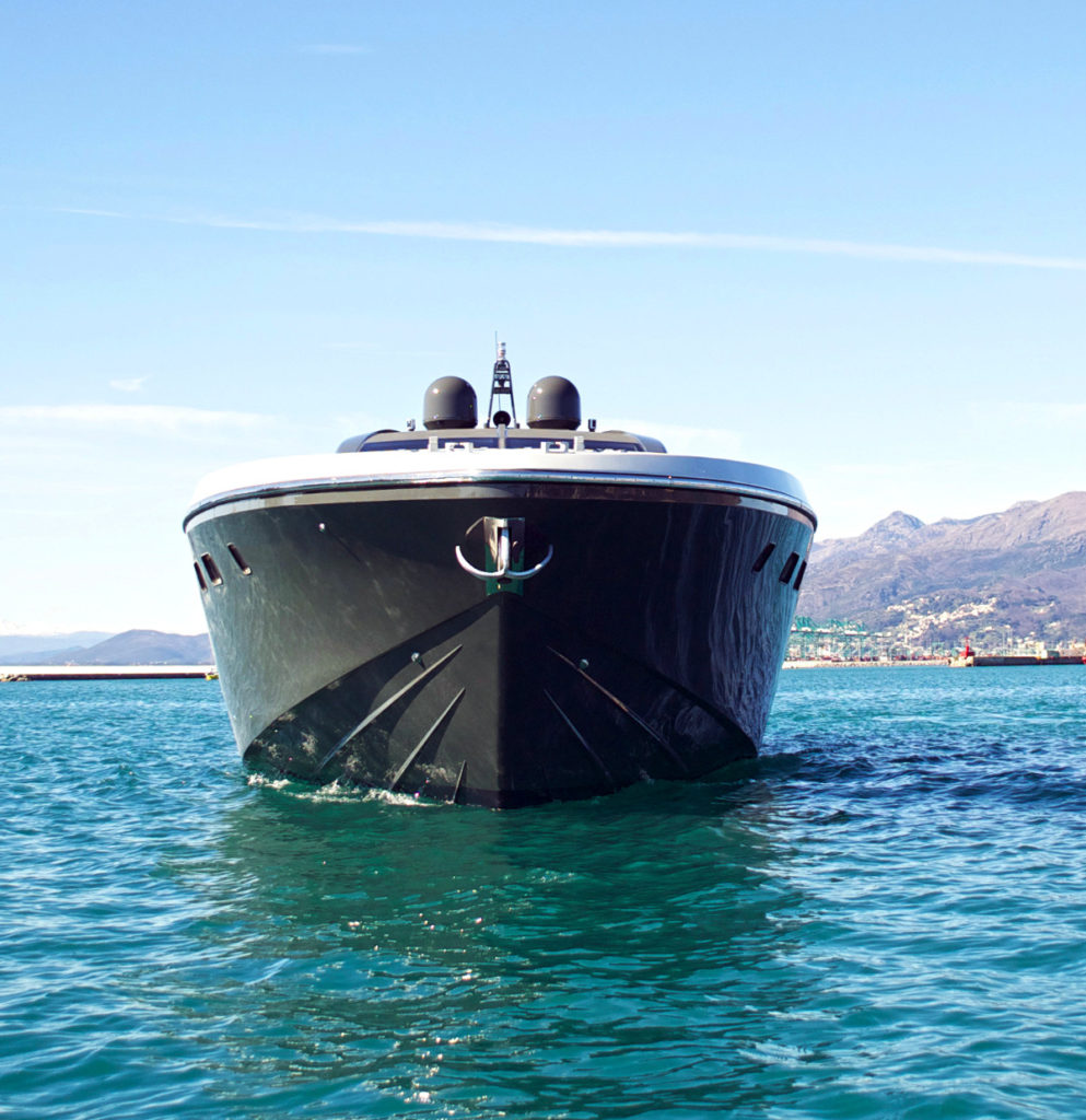 OTAM Millenium 80 HT M/Y Mystere prua