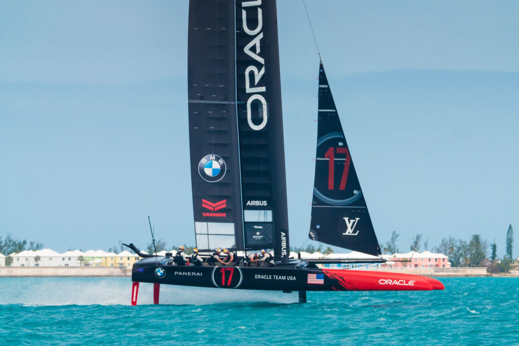 Alex Zanardi Oracle Team USA Catamarano