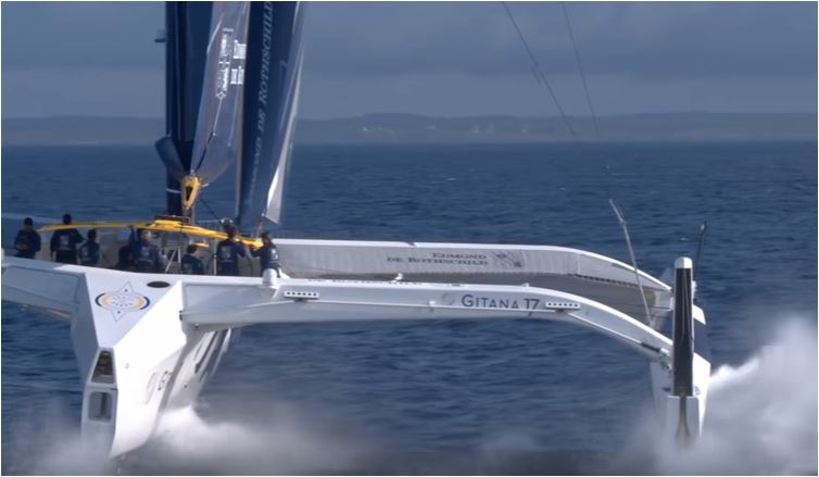 Trimarano Maxi Edmond de Rothschild Gitana 17