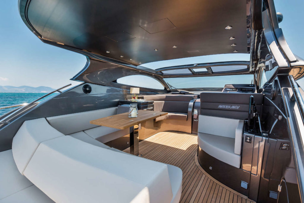 Rizzardi 48 IN yacht