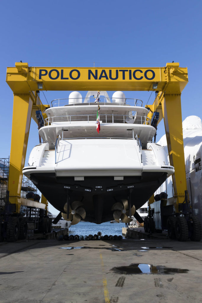 Mangusta Oceano 46 yacht
